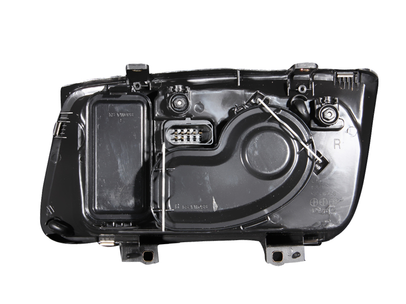 ANZO 1999-2005 Volkswagen Jetta Crystal Headlights Black w/o Bulbs thumbnail 8