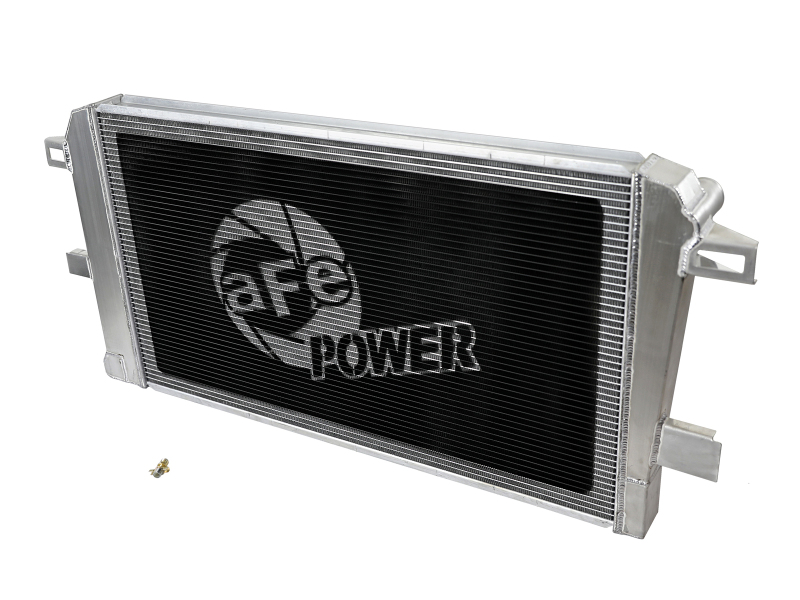 aFe BladeRunner Street Series Tube & Fin Aluminum Radiator 01-05 GM Diesel Trucks 6.6L V8 thumbnail 2