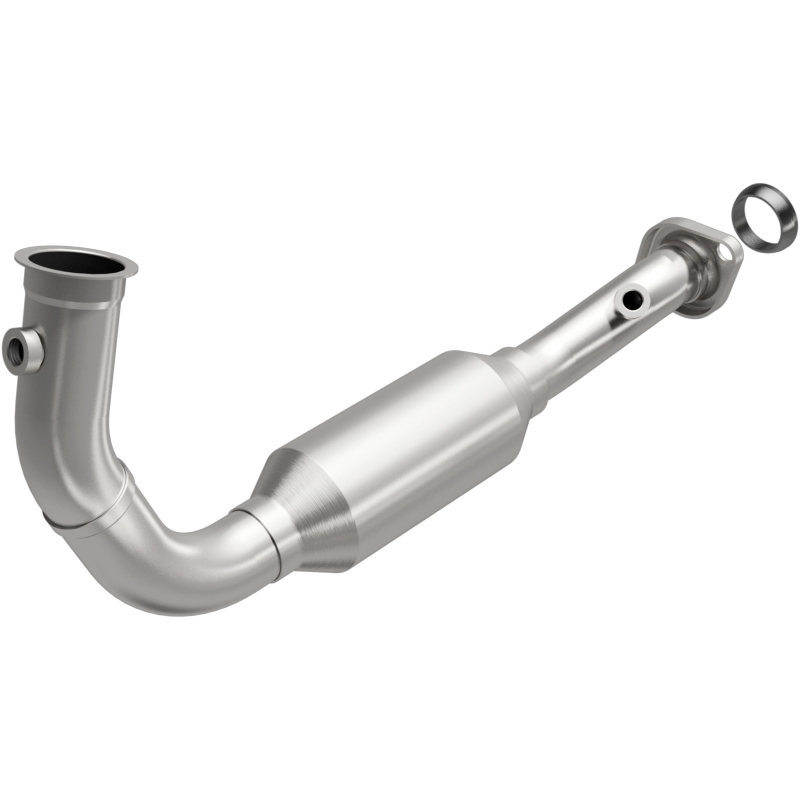 MagnaFlow Direct Fit Catalytic Converter OEM 2004 Jeep Liberty Underbody thumbnail 2