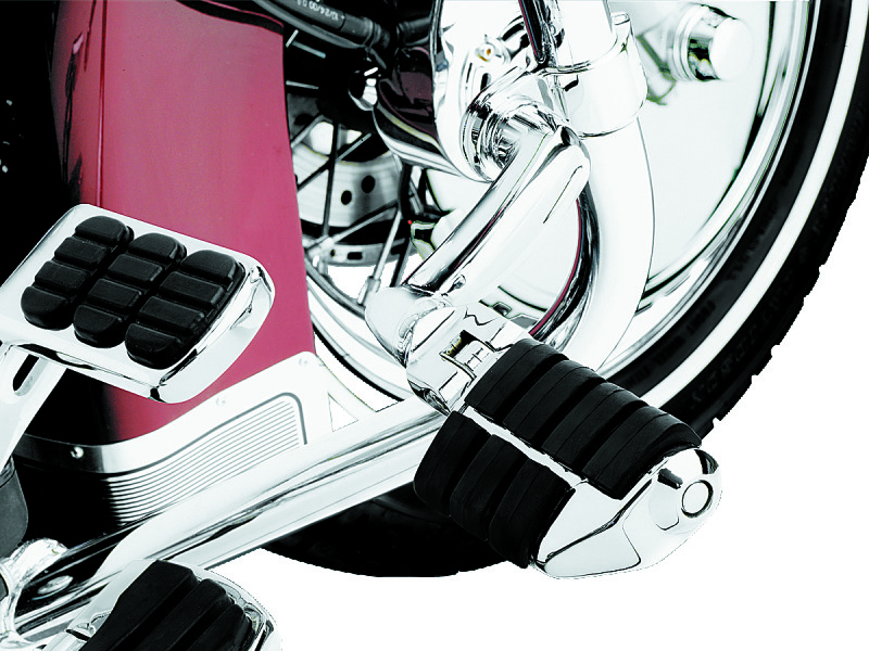 Kuryakyn Longhorn Offset Dually ISO Pegs With 1-1/4in Clamp Chrome