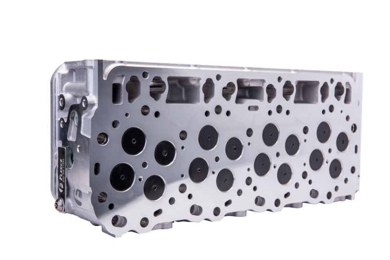 Fleece Performance 04.5-05 GM Duramax 2500-3500 LLY Remanufactured Freedom Cylinder Head (Driver)