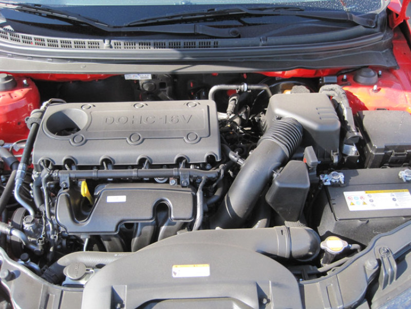 K&N 07 Hyundai Elantra 2.0L-L4 Drop In Air Filter thumbnail 4
