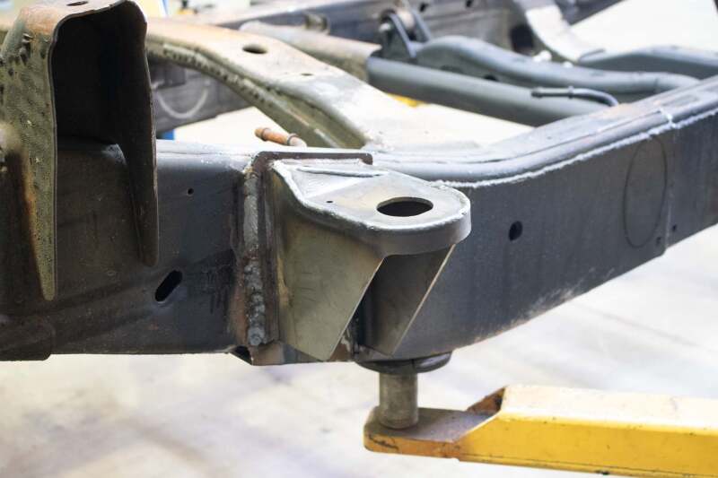 Rust Buster 11-18 Chevy Silverado 2500HD/3500HD Rear Cab Mount - Left thumbnail 8