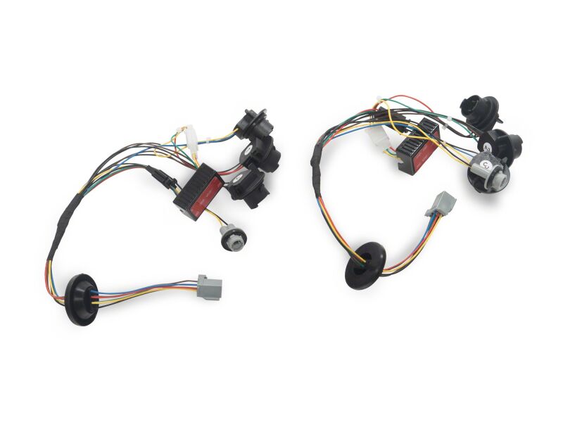Raxiom 05-09 Ford Mustang Sequential Tail Light Kit- Plug-and-Play thumbnail 9
