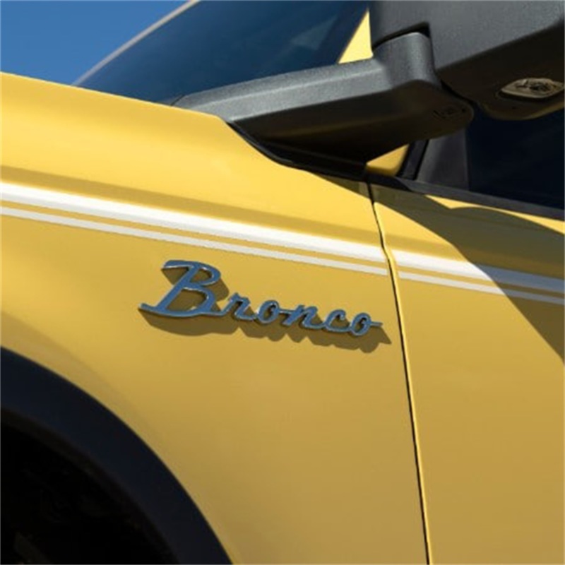 2021-2025 "Bronco" Script Emblem Kit-Silver
Bronco Emblem Kit